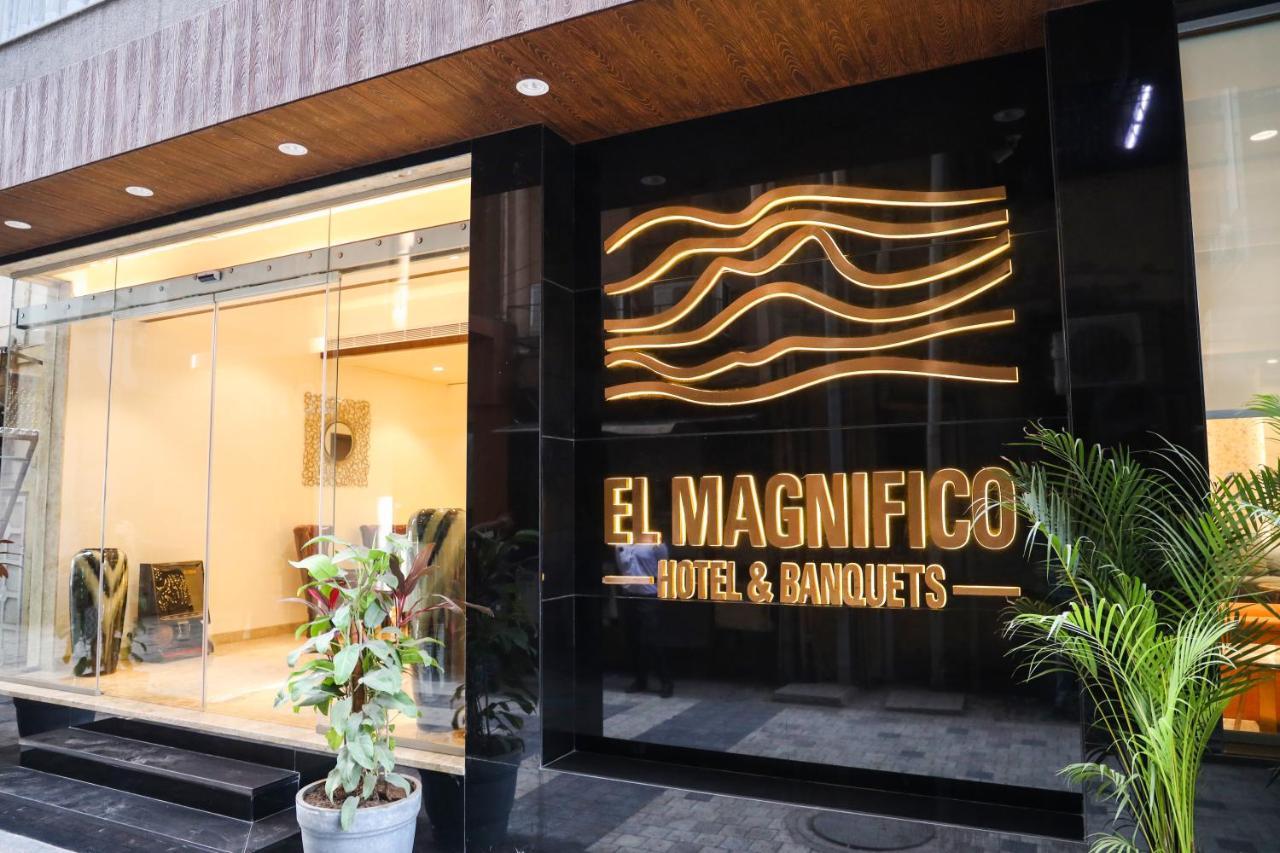 Hotel El Magnifico Surat Bagian luar foto